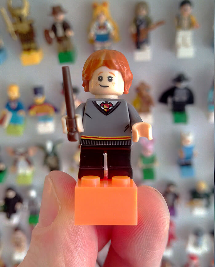 Íman Ron Weasley (Harry Potter e a Pedra Filosofal - Uniforme Hogwarts)