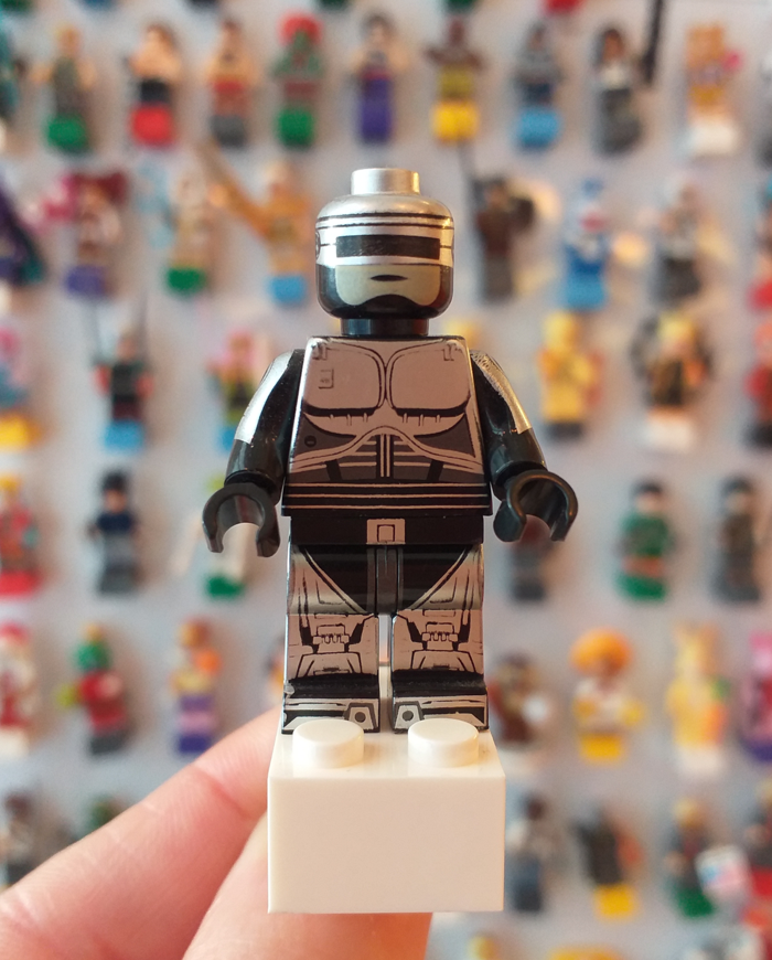 Íman Robocop (Robocop)