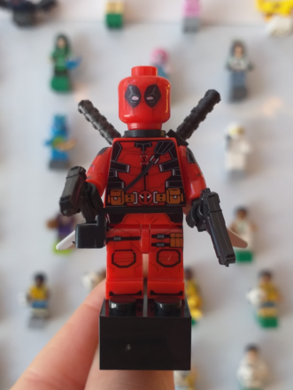 Íman Deadpool (Marvel)