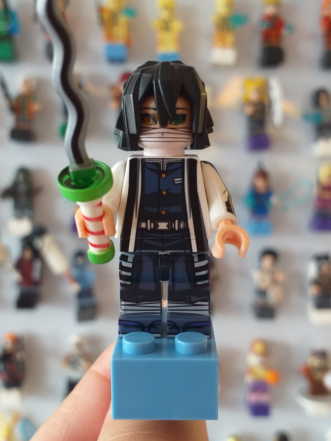 Íman Obanai Iguro (Demon Slayer)