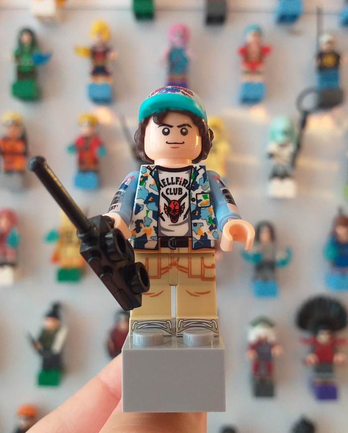 Íman Dustin (Stranger Things - 4.ª Temporada)