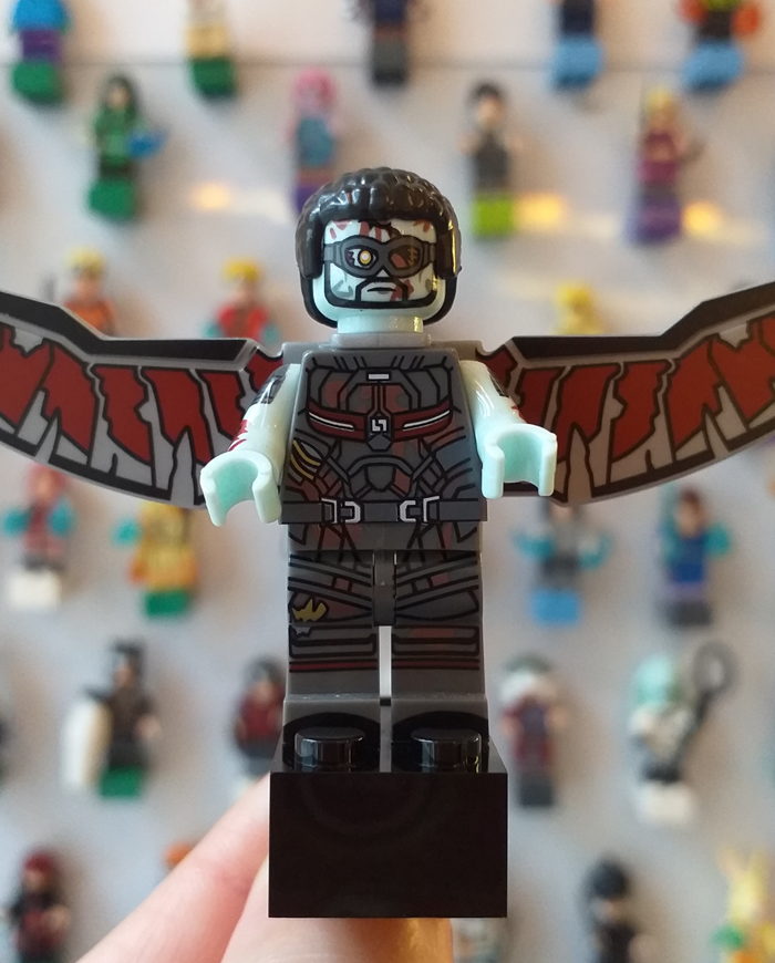 Íman Zombie Falcon (Marvel)