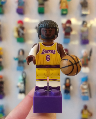 Íman LeBron James (LA Lakers)