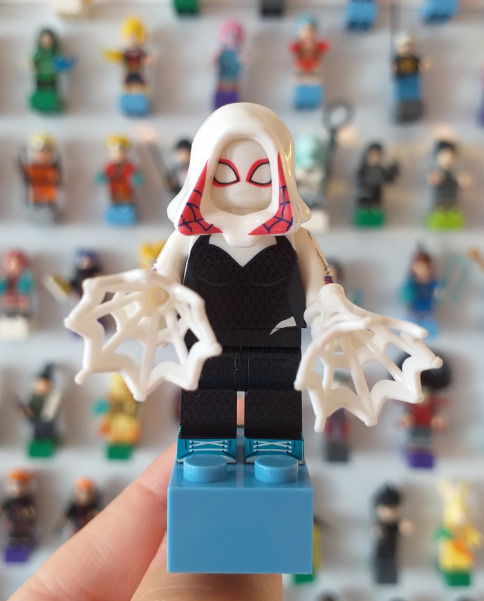 Íman Spider-Gwen (Spider-Man: Across the Spider-Verse)