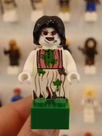 Íman Regan II (O Exorcista)